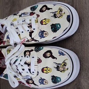 Vans x Marvel Avengers All-Over Print Low Cut Sneakers
